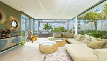 Resa Estates Ibiza sale villa Marlin vieuws living 2.jpg